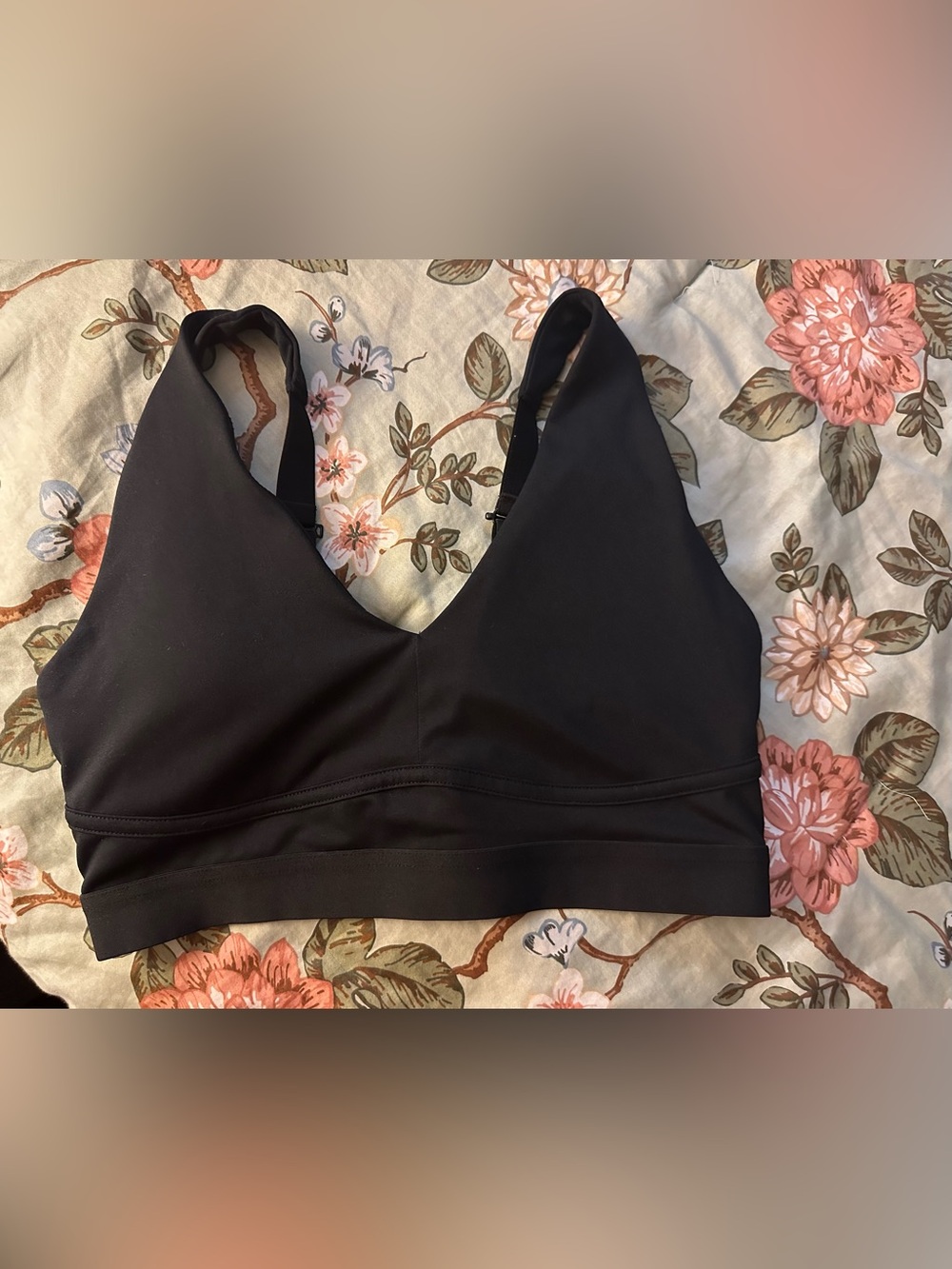 Fabletics All Day Every Day Low
Impact Bra Size S